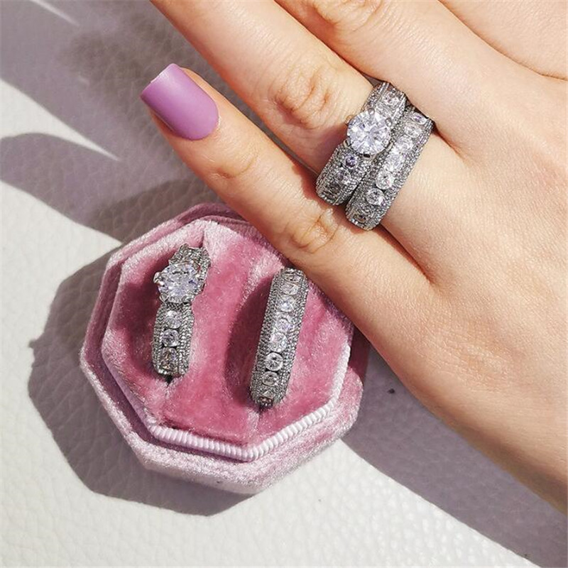 Sterg Sier Vintage Wedding Rings Set for Women, Round Cut White Topaz Cubic Zirconia Eternity Stackable Bridal Jewelry Gift