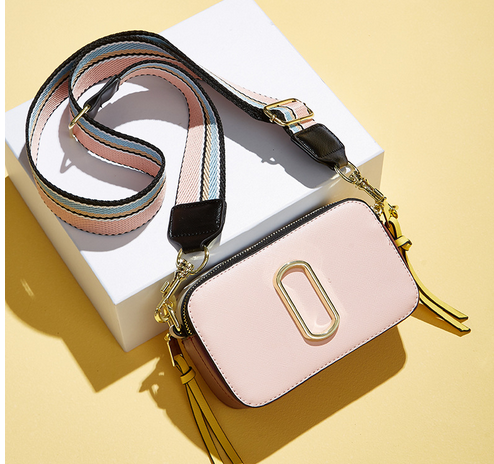 EE 2022 New Marc Jocobs Camera Bag First Layer Bag Double Zipper Wide Shoulder Strap Messenger bags for women purse handbag, No box
EE 2022 New Marc Jocobs Camera Bag First Layer Bag Double Zipper Wide Shoulder Strap Messenger bags for women purse handbag, No box