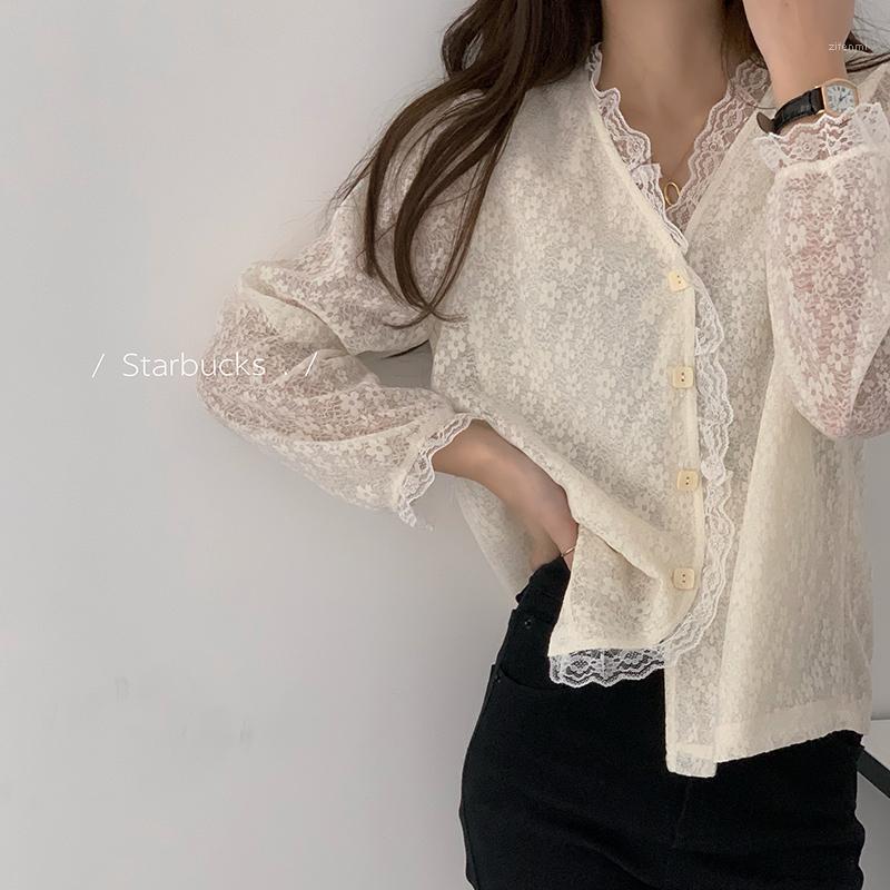 Women's Blouses & Shirts Shirt Women 2022 Loose V-neck Temperament Long-sleeved Lace Stitching Jacquard, Beige
Women's Blouses & Shirts Shirt Women 2022 Loose V-neck Temperament Long-sleeved Lace Stitching Jacquard, Beige