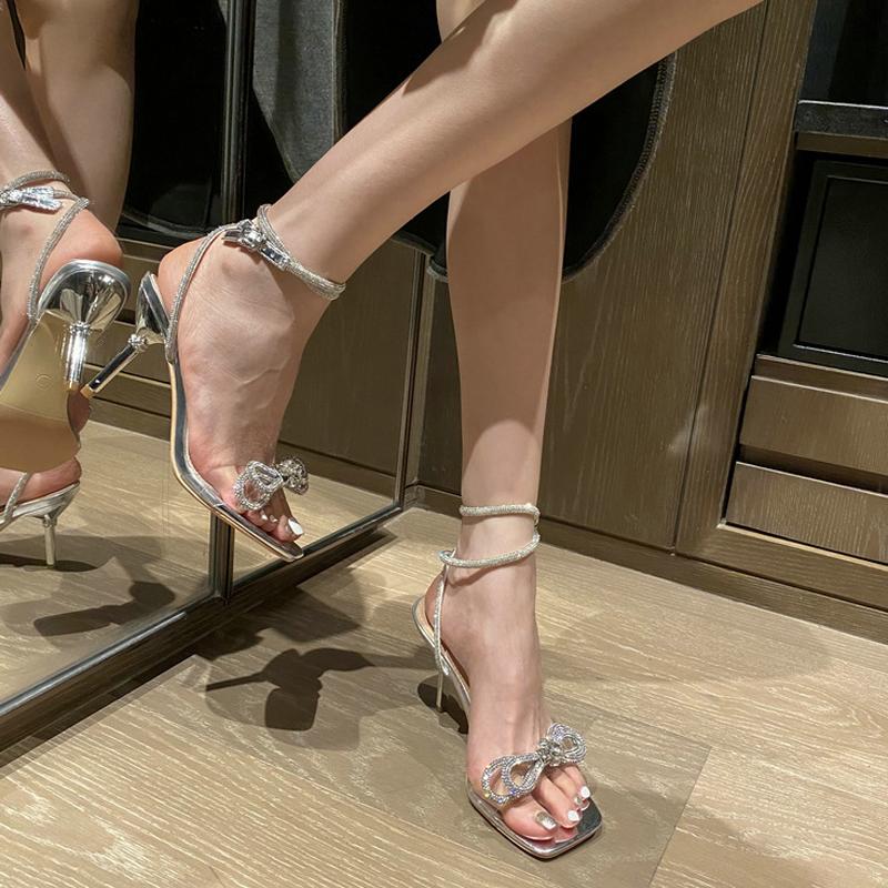 Dress Shoes White Silver High Heels Sandals Women 2022 Trend Bowknot Rhinestones Gladiator Stiletto Party Wedding Bride
Dress Shoes White Silver High Heels Sandals Women 2022 Trend Bowknot Rhinestones Gladiator Stiletto Party Wedding Bride