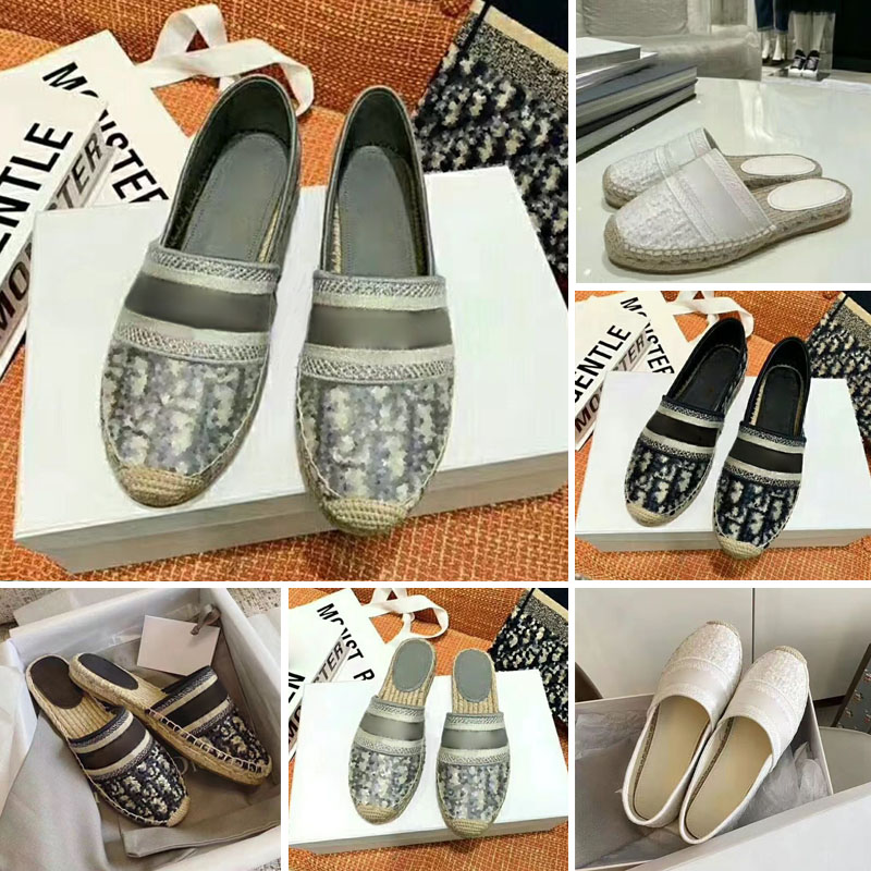 Dress Shoes High-heeled Pointed Sandals White Rivet Cool Boots European And American Style Fashion Women's Station, Color 6
Dress Shoes High-heeled Pointed Sandals White Rivet Cool Boots European And American Style Fashion Women's Station, Color 6
