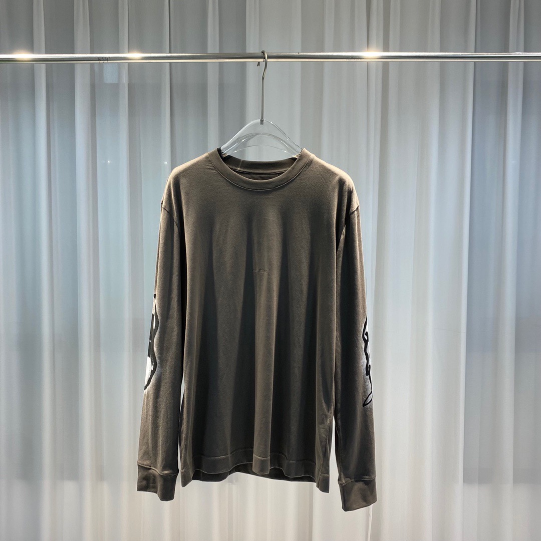 Early spring 2021 color block letter logo Short Sleeve Tee double strand fine cotton fabric black and white Sweatshirts 6e0
Early spring 2021 color block letter logo Short Sleeve Tee double strand fine cotton fabric black and white Sweatshirts 6e0