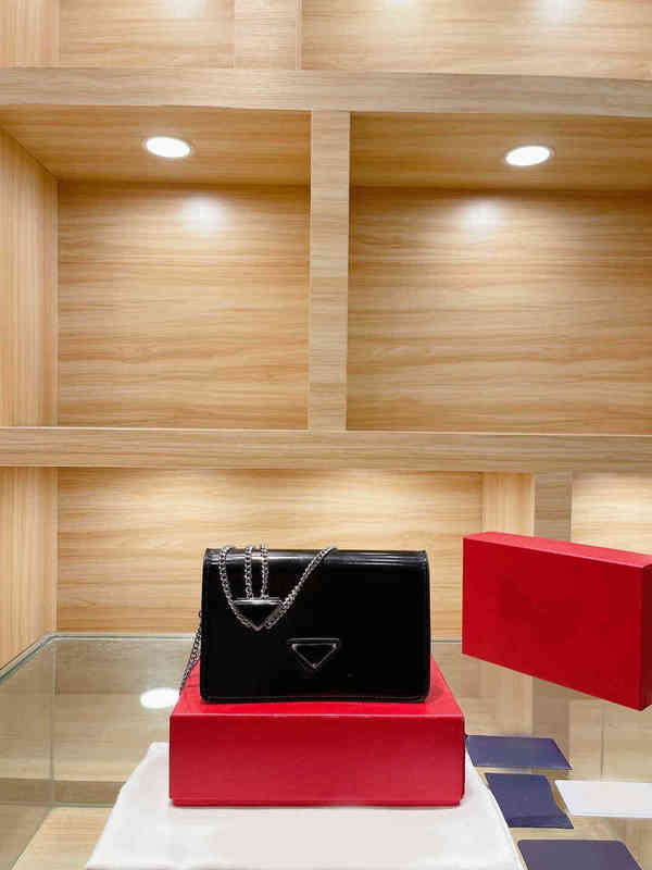 Shoulder Bags luxurious bags Fashion Designer Women Handbags Messenger Leather Messenger Small Square Tote Crossbody Bags Female Purses 1019, Black
Shoulder Bags luxurious bags Fashion Designer Women Handbags Messenger Leather Messenger Small Square Tote Crossbody Bags Female Purses 1019, Black