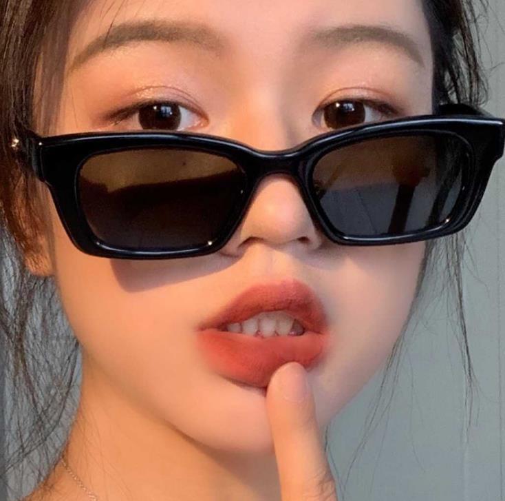 Sunglasses Small Women Designer Cat Eye Sun Glasses Ladies Black Mrrior Vintage Eyeglasses Shades UV400
Sunglasses Small Women Designer Cat Eye Sun Glasses Ladies Black Mrrior Vintage Eyeglasses Shades UV400