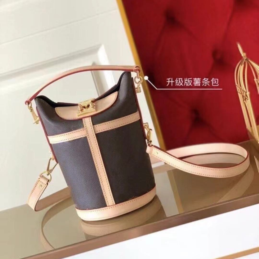 luxurys designers NEONOE Bucket Handbags Fashion Women's Bags old flower Purses Women Tote Brand Letter Genuine Leather Shoulder 011, Deep brown
luxurys designers NEONOE Bucket Handbags Fashion Women's Bags old flower Purses Women Tote Brand Letter Genuine Leather Shoulder 011, Deep brown