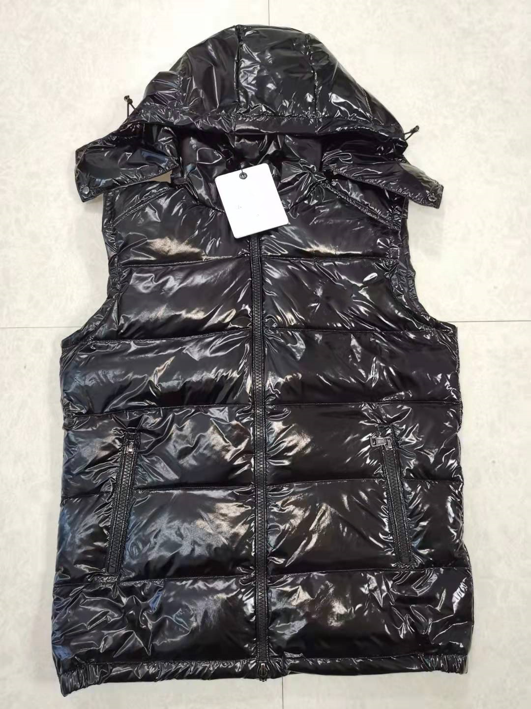 2022 New Mens Vest Casual Down Jacket Winter Warm Parka Fashion Simple With Hood Down Coat Glossy Printed Letter Puffer Jackets Couple Thickening Clothes, Glossy dark blue
2022 New Mens Vest Casual Down Jacket Winter Warm Parka Fashion Simple With Hood Down Coat Glossy Printed Letter Puffer Jackets Couple Thickening Clothes, Glossy dark blue