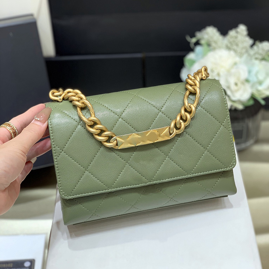 10A Mirror quality Classic Caviar Flap Bag Designer Women Cross Body Bags Luxuries Designers Shoulder Handbag With Box C027
10A Mirror quality Classic Caviar Flap Bag Designer Women Cross Body Bags Luxuries Designers Shoulder Handbag With Box C027