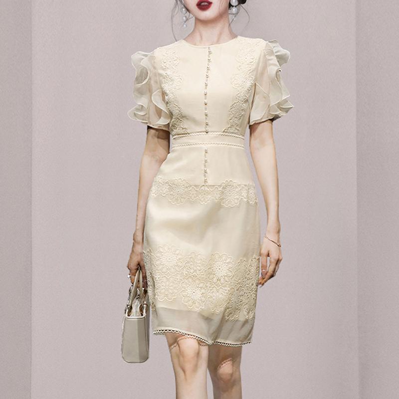 Casual Dresses Elegant Runway Summer Dress Vintage Women Mesh Lace Patchwork Beaded Embroidery Ruffles Short Sleeve O Neck VestidosCasual, Beige
Casual Dresses Elegant Runway Summer Dress Vintage Women Mesh Lace Patchwork Beaded Embroidery Ruffles Short Sleeve O Neck VestidosCasual, Beige