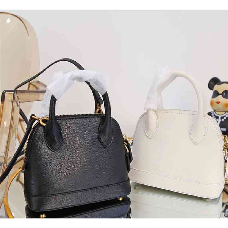 Balenciga Italy Bag Designer Fashion Handbag 2022 Handbags Designer High Quality Letter Shell Trendy Ladies Diagonal Shoulder Bag Hot Black and White
Balenciga Italy Bag Designer Fashion Handbag 2022 Handbags Designer High Quality Letter Shell Trendy Ladies Diagonal Shoulder Bag Hot Black and White