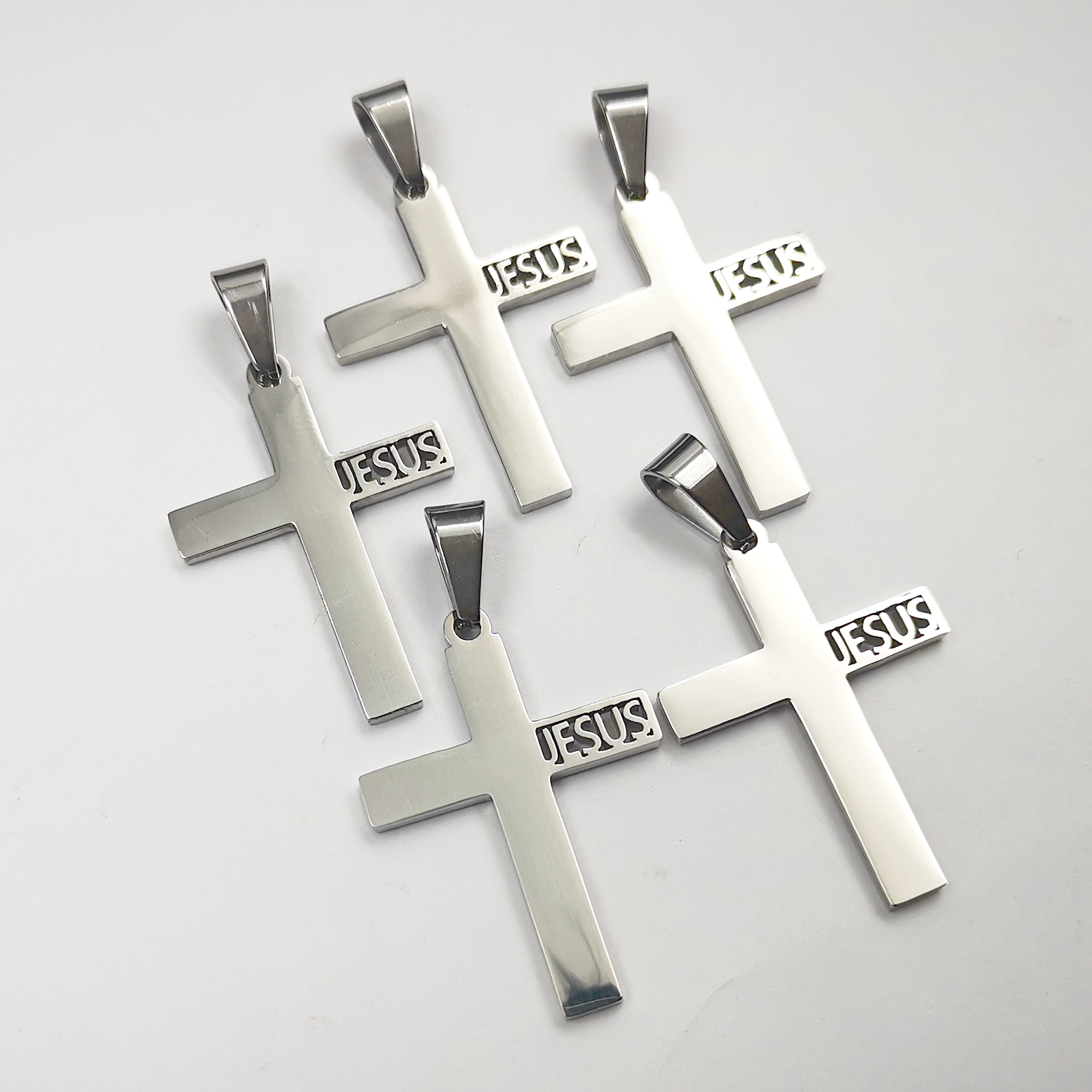 5pcs Lot In Bulk Jesus Christ Crucifix Cross Pendant Charm Religious Jewelry Silver Stainless Steel Pendants For Mens