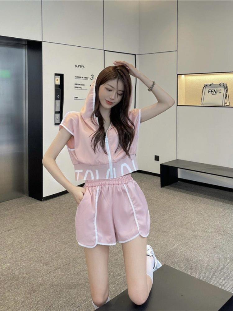 Women's Tracksuits Summer Han Fan Ins Sports Suit Fairy Powder Trendy Cool Short Hooded Top Slim All-match Casual Shorts Women SummerWomen's, Tops
Women's Tracksuits Summer Han Fan Ins Sports Suit Fairy Powder Trendy Cool Short Hooded Top Slim All-match Casual Shorts Women SummerWomen's, Tops