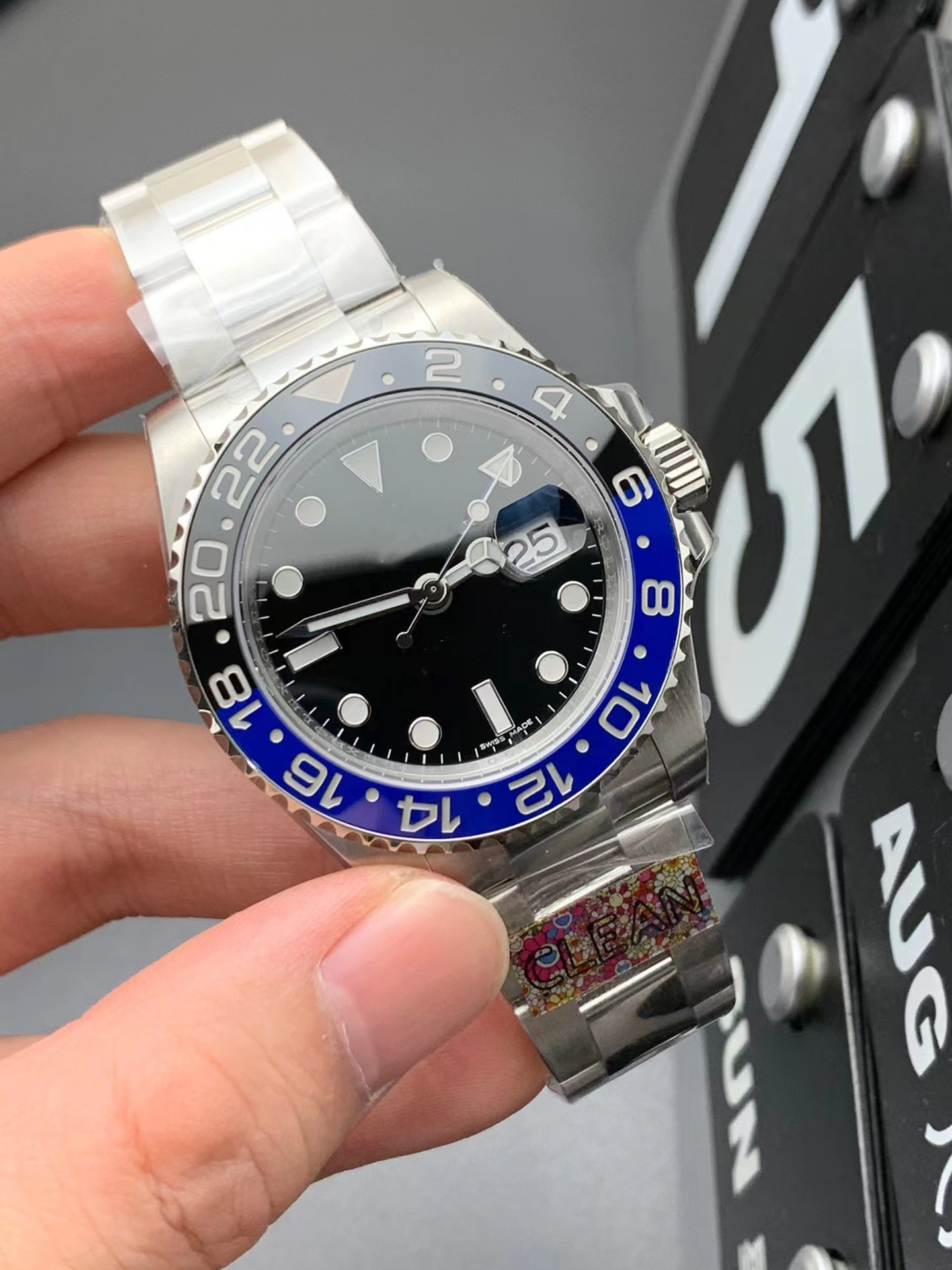 CLEAN factory Pepsi Watch diameter 40 mm with 3186 movement solid axis stereoscopic needle sapphire crystal glass mirror 904L steel case
CLEAN factory Pepsi Watch diameter 40 mm with 3186 movement solid axis stereoscopic needle sapphire crystal glass mirror 904L steel case