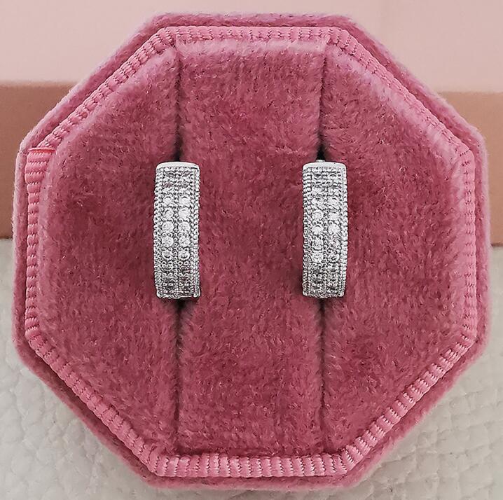Choucong Hip Hop Vintage Jewelry Ear Cuff 925 Sterling Silver Pave White Sapphire CZ Diamond Gemstones Party Fine Women Wedding Clip Earring For Lover