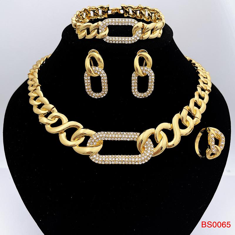 Earrings & Necklace Italian Gold Plated Jewelry Sets African For Women Square Pendant Items To NigeriaEarrings, As pic
Earrings & Necklace Italian Gold Plated Jewelry Sets African For Women Square Pendant Items To NigeriaEarrings, As pic