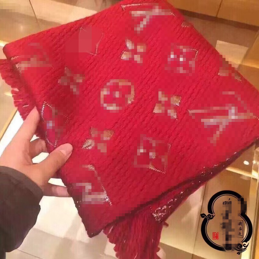 top Women Man Designer Scarf fashion brand 100% Cashmere Scarves For Winter Womens and mens Long Wraps G F Christmas gift
top Women Man Designer Scarf fashion brand 100% Cashmere Scarves For Winter Womens and mens Long Wraps G F Christmas gift