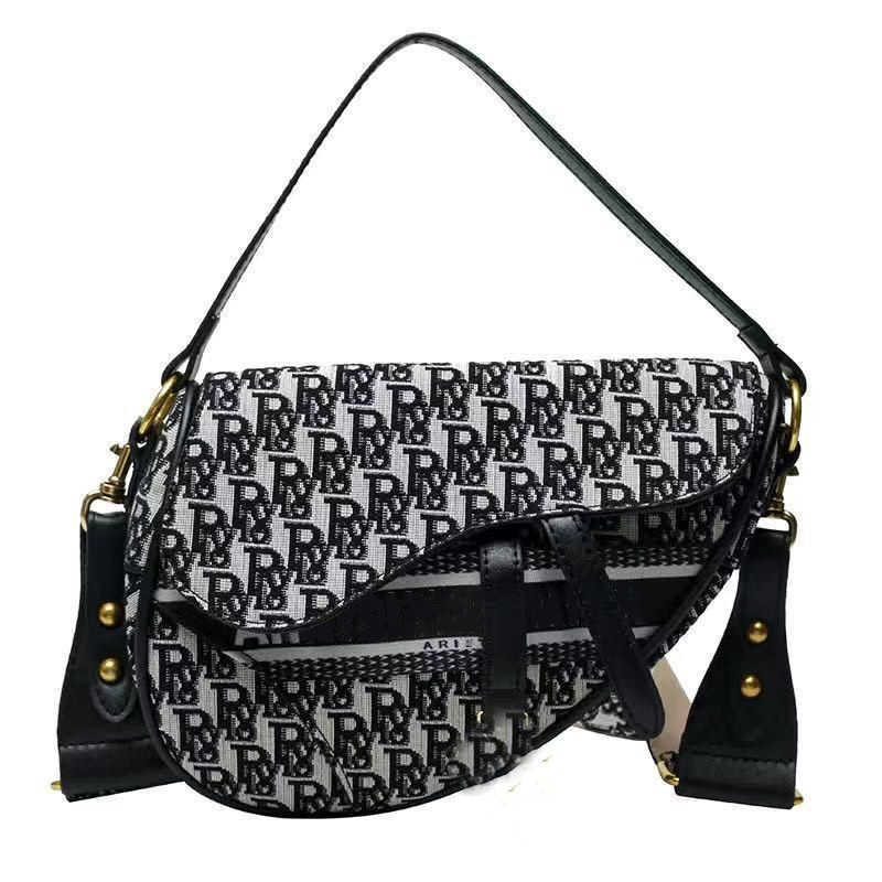 Designer Handbags Saddle Shoulder Bags Classic Oblique Embroidery Fashion Caviar Leather old flower Women Tote bag lady Fashion Banquet, Pic
Designer Handbags Saddle Shoulder Bags Classic Oblique Embroidery Fashion Caviar Leather old flower Women Tote bag lady Fashion Banquet, Pic