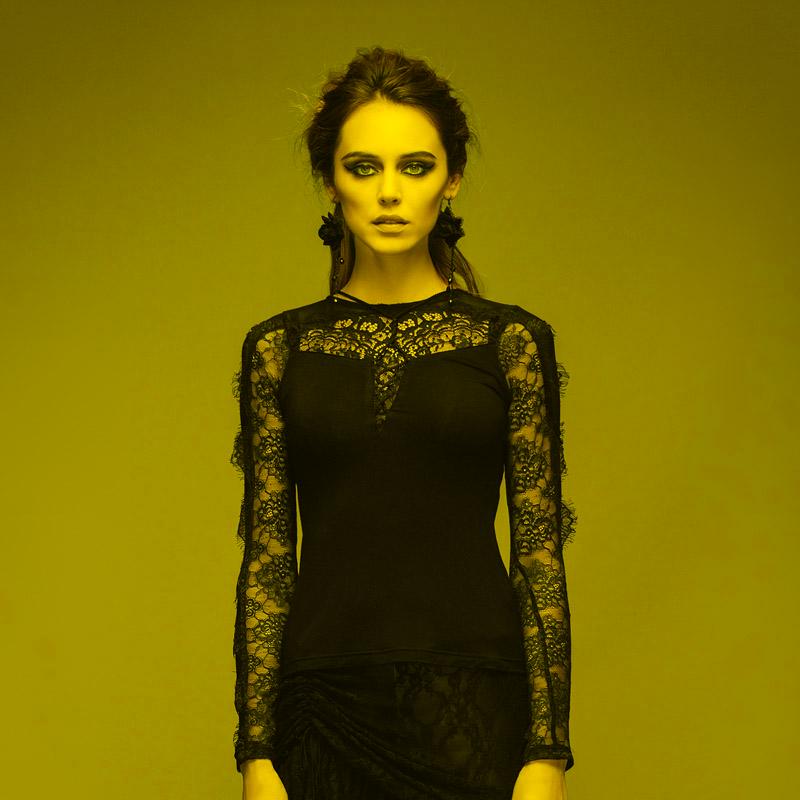 Women's T-Shirt Devil Fashion Gothic Women's T-shirts Black Roses Lace O-neck See Through Sexy Lady Tees TopsWomen's
Women's T-Shirt Devil Fashion Gothic Women's T-shirts Black Roses Lace O-neck See Through Sexy Lady Tees TopsWomen's