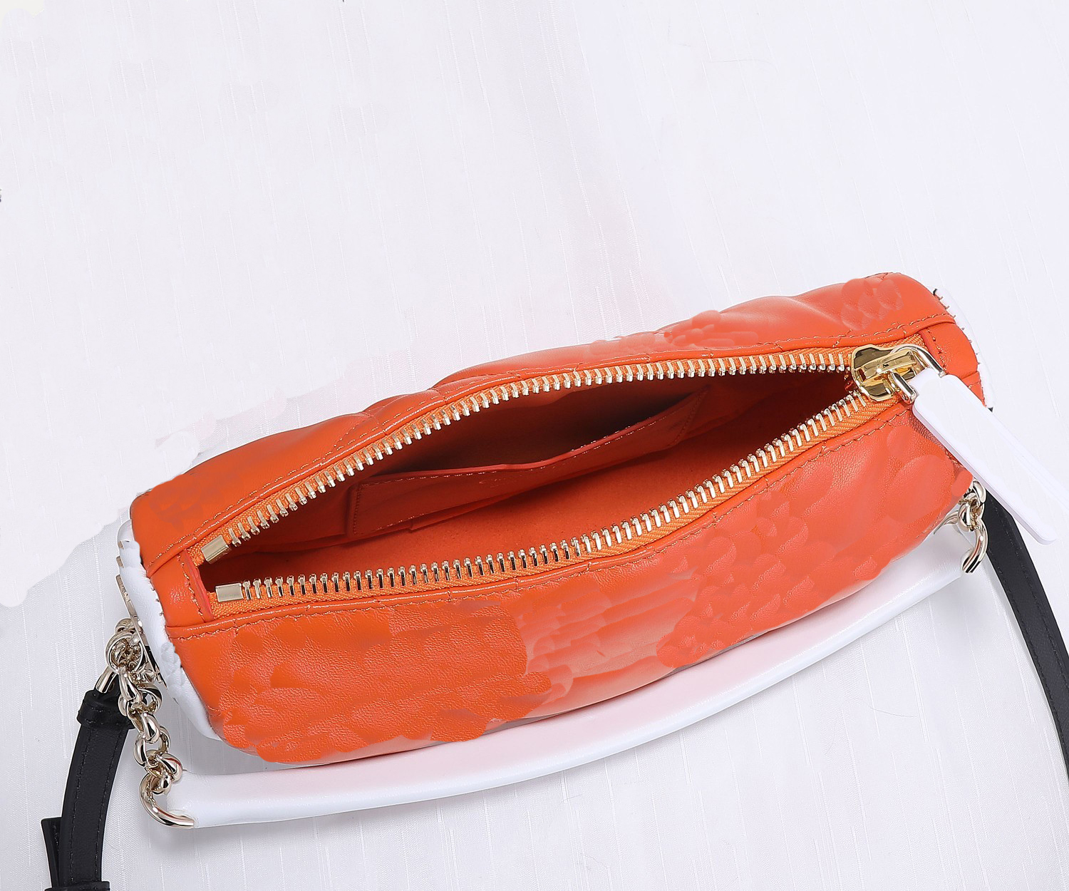 High Quality Fashion Luxurys Shoulder Bag Onthego Medium Tote Women Designers Handbags By The Pool Monograms embossing Messenger Designer bags 978, 1#
High Quality Fashion Luxurys Shoulder Bag Onthego Medium Tote Women Designers Handbags By The Pool Monograms embossing Messenger Designer bags 978, 1#
