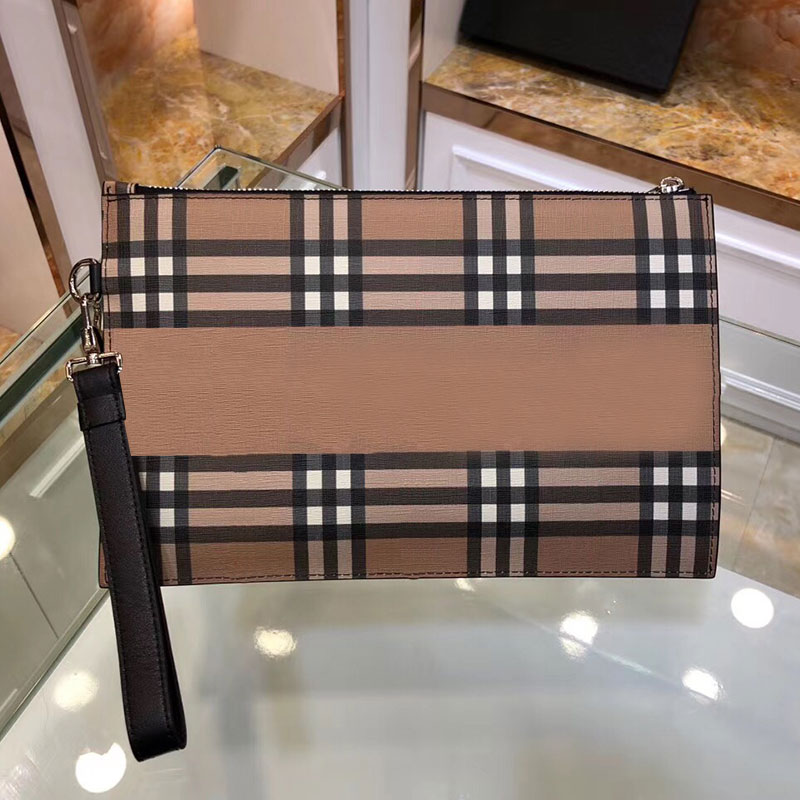 Men Hand Cluth Bag Women Handbags Purse Plaid Real Leather Zipper Closure Inside Letters Fashion Brand Wallets 28cm
Men Hand Cluth Bag Women Handbags Purse Plaid Real Leather Zipper Closure Inside Letters Fashion Brand Wallets 28cm