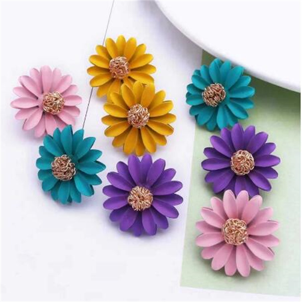 Cute Metal Flower Stud Earrings For Women Girl Fashion Sweet Earring Femme Brinco Summer Jewelry Party Gifts GC1275
Cute Metal Flower Stud Earrings For Women Girl Fashion Sweet Earring Femme Brinco Summer Jewelry Party Gifts GC1275