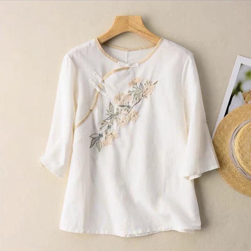 Ethnic Clothing Chinese Style Women's Vintage Top Fashion Woman Blouses 2022 Traditional Hanfu Cheongsam Oriental EmbroideryEthnic
Ethnic Clothing Chinese Style Women's Vintage Top Fashion Woman Blouses 2022 Traditional Hanfu Cheongsam Oriental EmbroideryEthnic