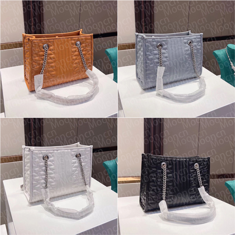 Luxury Designer Bag Women Stripes Totes Bags Fashion Lady Shoulder Bags Casual Handbag Silver Letter Chain Crossbody Shopping Purse 4 colors, Pay for fedex
Luxury Designer Bag Women Stripes Totes Bags Fashion Lady Shoulder Bags Casual Handbag Silver Letter Chain Crossbody Shopping Purse 4 colors, Pay for fedex