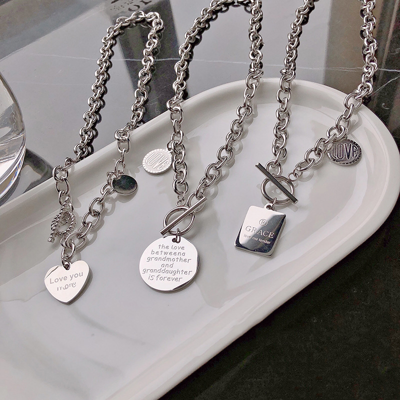 Classic Designer Luxury Pendant Necklaces Fashion for Man Woman Highly Quality Women Party Wedding Lovers gift hip hop jewelry Girl Valentine's Jewelry-Gift
Classic Designer Luxury Pendant Necklaces Fashion for Man Woman Highly Quality Women Party Wedding Lovers gift hip hop jewelry Girl Valentine's Jewelry-Gift