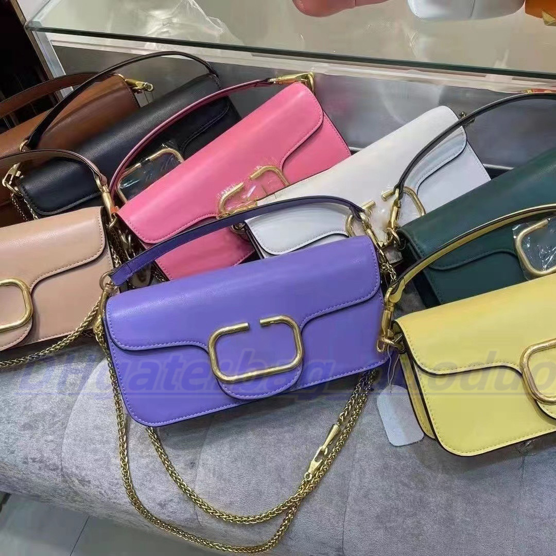 Luxurys Designers HIGH quality Tote Cross Body Shoulder Bags Genuine Leather handbag Women's MEN totes Clutch Lambskin handbags sling fashion sling chain famous, White
Luxurys Designers HIGH quality Tote Cross Body Shoulder Bags Genuine Leather handbag Women's MEN totes Clutch Lambskin handbags sling fashion sling chain famous, White