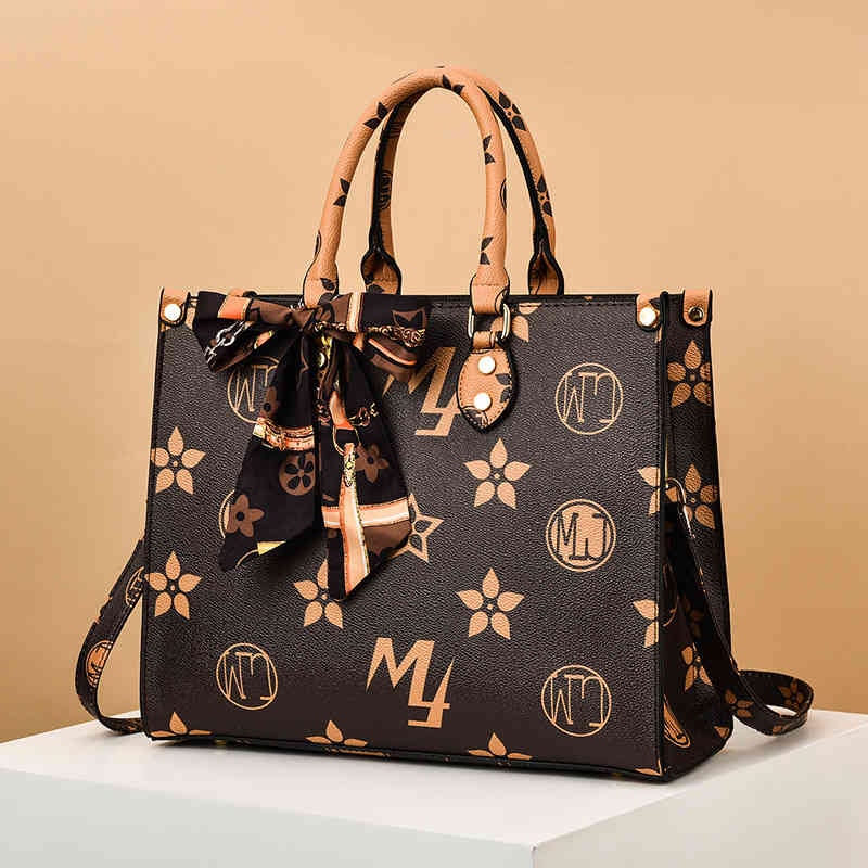 Ladies Fashion Luxury Brand Tide Bag Wholesale Women's New Network Handbag One Shoulder Messenger, Coffee
Ladies Fashion Luxury Brand Tide Bag Wholesale Women's New Network Handbag One Shoulder Messenger, Coffee