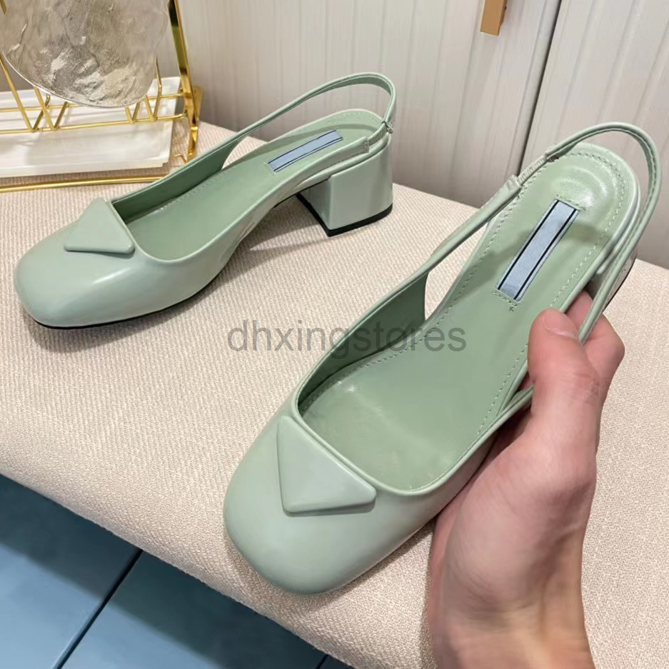P Designer Sandals Chunky Heel Mary Jane Shoes Mid-heel Slingback Sandal Triangle Patent Leather Pumps Ladylike Platform Single Shoe - LF
P Designer Sandals Chunky Heel Mary Jane Shoes Mid-heel Slingback Sandal Triangle Patent Leather Pumps Ladylike Platform Single Shoe - LF
