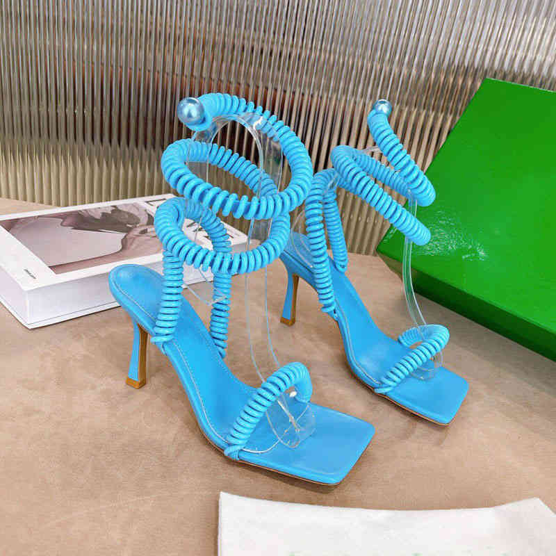 Fashionable spring new Bottega sheepskin soft thread Tpu winding belt square toe high heel sexy single-sided sandals women's shoes, Light blue
Fashionable spring new Bottega sheepskin soft thread Tpu winding belt square toe high heel sexy single-sided sandals women's shoes, Light blue