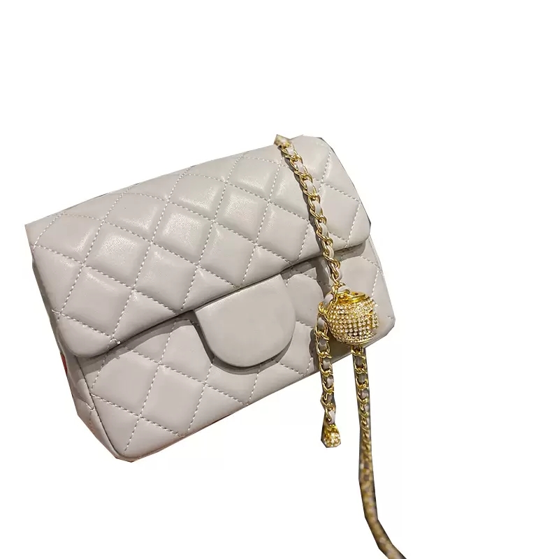 2022ss Classic Mini Flap Strass Crush Ball Bags Quilted Gold Metal Hardware Matelasse Chain Crossbody Shoulder Luxury Designer Vanity LY 88 Minibags, Extra freight
2022ss Classic Mini Flap Strass Crush Ball Bags Quilted Gold Metal Hardware Matelasse Chain Crossbody Shoulder Luxury Designer Vanity LY 88 Minibags, Extra freight