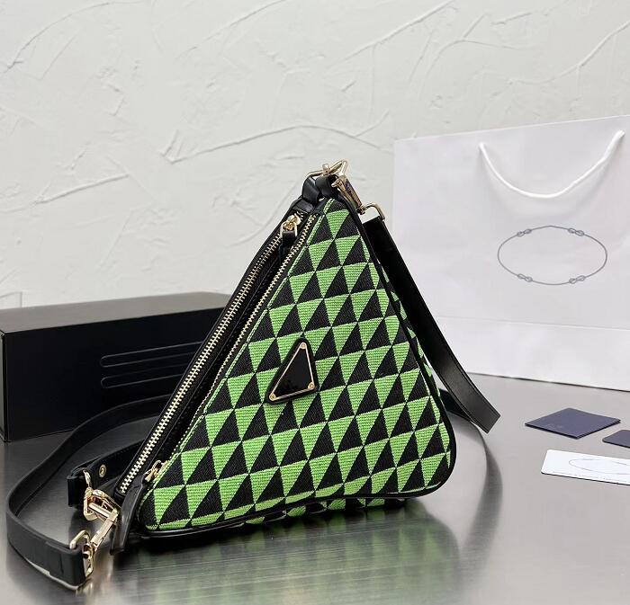 2pcs/Set Designer Cross body Diamonds Canvas bags High Quality Womens luxury Single Shoulder Triangle Bag fashion brand Crossbody Bag Summer Ladies Wallet, Black
2pcs/Set Designer Cross body Diamonds Canvas bags High Quality Womens luxury Single Shoulder Triangle Bag fashion brand Crossbody Bag Summer Ladies Wallet, Black