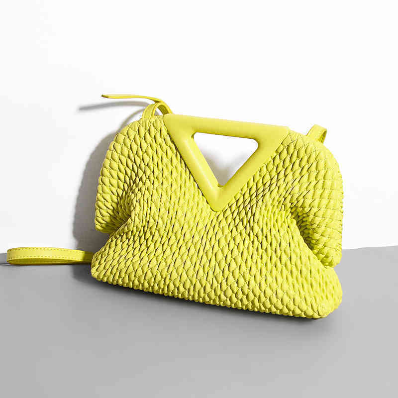 Embroidered Venetas Bottegav Fold Inverted Triangle Cloud Bag Leather s Single Shoulder Hand Messenger, White
Embroidered Venetas Bottegav Fold Inverted Triangle Cloud Bag Leather s Single Shoulder Hand Messenger, White