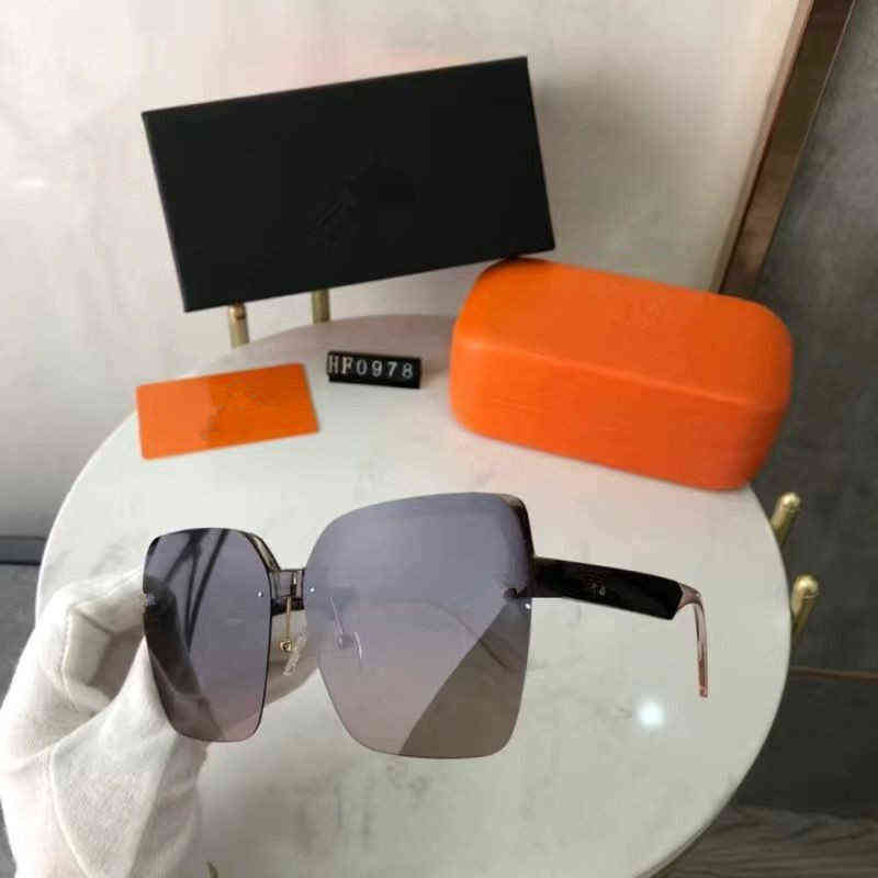 27 new fashion sunglasses for men black brown clear lenses sports rimless buffalo horn glasses women gold wood sunglasses with box
27 new fashion sunglasses for men black brown clear lenses sports rimless buffalo horn glasses women gold wood sunglasses with box