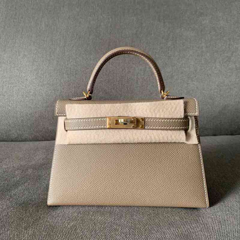 Fashion Herbag Handbags Top Edition Full Sewn Mini Second Generation Leather Elephant Grey Hand Lading Shoulder Diagonal Straddle, Gold clasp
Fashion Herbag Handbags Top Edition Full Sewn Mini Second Generation Leather Elephant Grey Hand Lading Shoulder Diagonal Straddle, Gold clasp