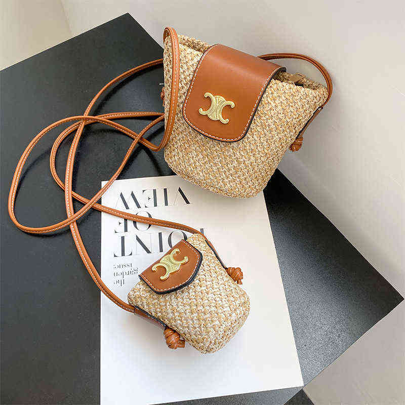 Factory Online Export Designer Brand Bags Triumph Doorway Red Envelope Female 2022 New Woven Single Shoulder Messenger Mini
Factory Online Export Designer Brand Bags Triumph Doorway Red Envelope Female 2022 New Woven Single Shoulder Messenger Mini