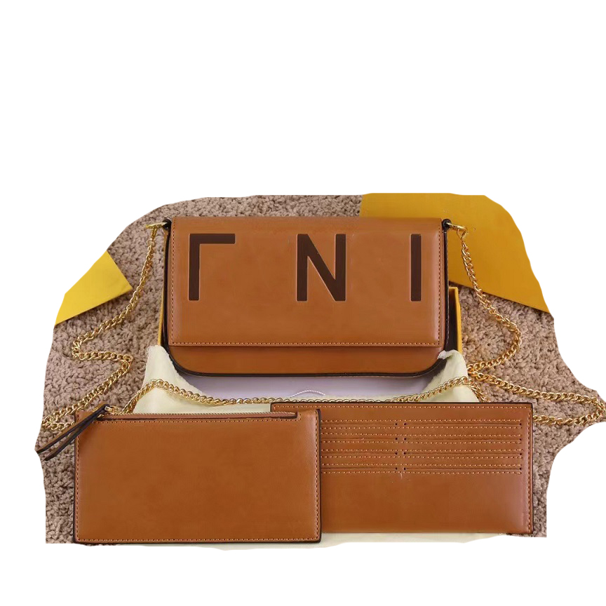 2022 designer bag HIGH QUALITY women crossbody bags luxurys designers Beautiful golden chain shoulder bag woman fashion 3 piece set leather handbag 80020 Free ship, White #m80020
2022 designer bag HIGH QUALITY women crossbody bags luxurys designers Beautiful golden chain shoulder bag woman fashion 3 piece set leather handbag 80020 Free ship, White #m80020