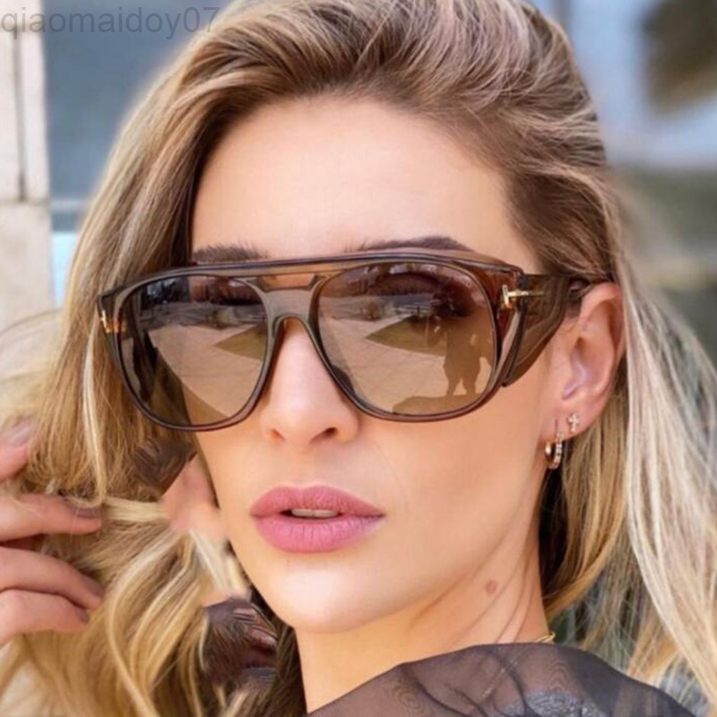 Fashion Square Sunglasses Women Vintage Oversized Shades Black Sunglasses Men Luxury Pc Frame Gradient Glasses L220801
Fashion Square Sunglasses Women Vintage Oversized Shades Black Sunglasses Men Luxury Pc Frame Gradient Glasses L220801