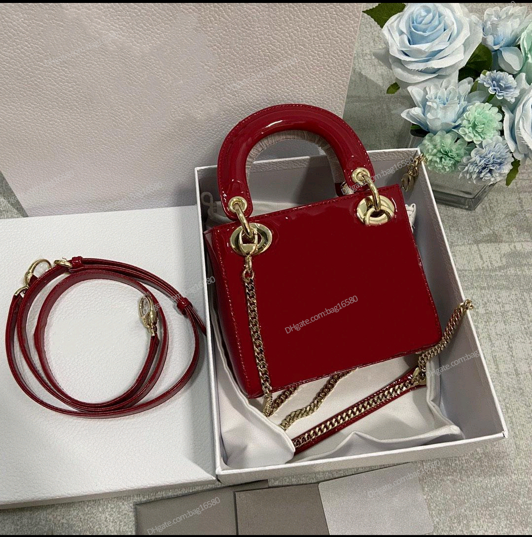 Top-quality Shoulder Bags Leather Diagonal Fashion Classic 4 Grid Thread All-Match Lady Crossbody Bag Diamond Lattice Designer Handbag, Box
Top-quality Shoulder Bags Leather Diagonal Fashion Classic 4 Grid Thread All-Match Lady Crossbody Bag Diamond Lattice Designer Handbag, Box
