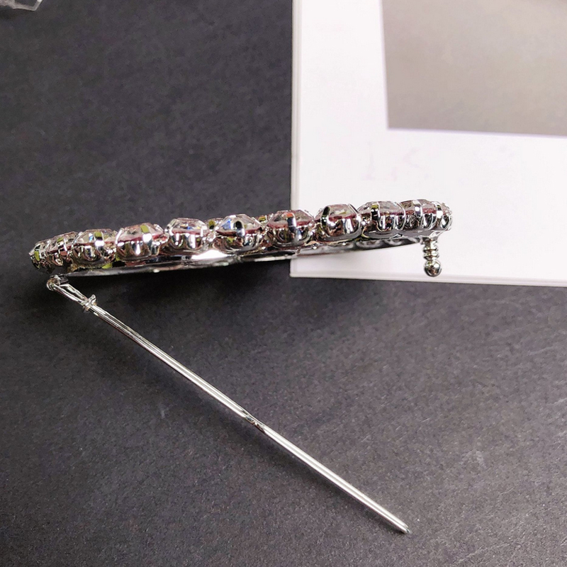 Bling Bling Crystal Letter Hair Clip Women Girl Letters Barrettes Fashion Hair Accessories for Gift Party