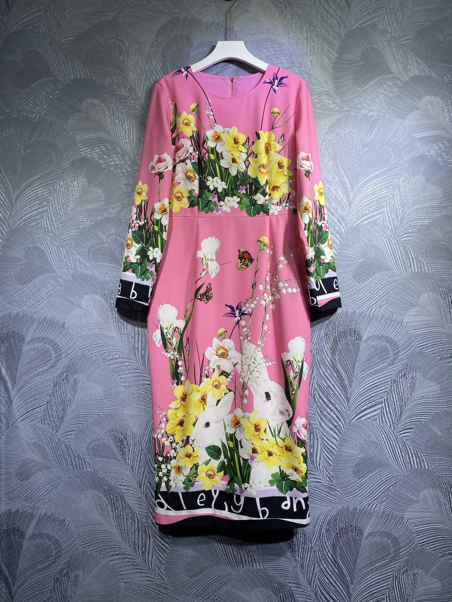 Casual Dresses Spring and summer 2023 Fashion temperament Elegant femininity Year of the Rabbit positioning Print buttocks show thin long-sleeved dress, Pink
Casual Dresses Spring and summer 2023 Fashion temperament Elegant femininity Year of the Rabbit positioning Print buttocks show thin long-sleeved dress, Pink