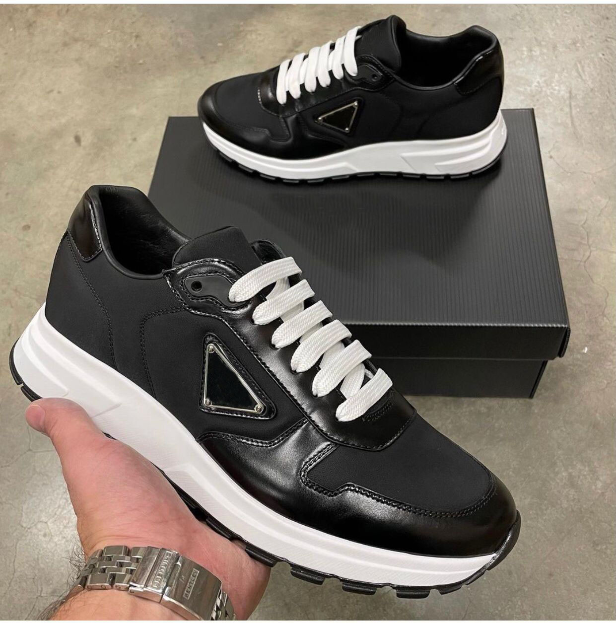 Sporty Spirit PRAX 01 Sneakers Shoes !! Men's Re-Nylon Technical Fabric Casual Walking Brushed Leather Lug Sole Triangle Party Wedding Runner Trainers EU46
Sporty Spirit PRAX 01 Sneakers Shoes !! Men's Re-Nylon Technical Fabric Casual Walking Brushed Leather Lug Sole Triangle Party Wedding Runner Trainers EU46