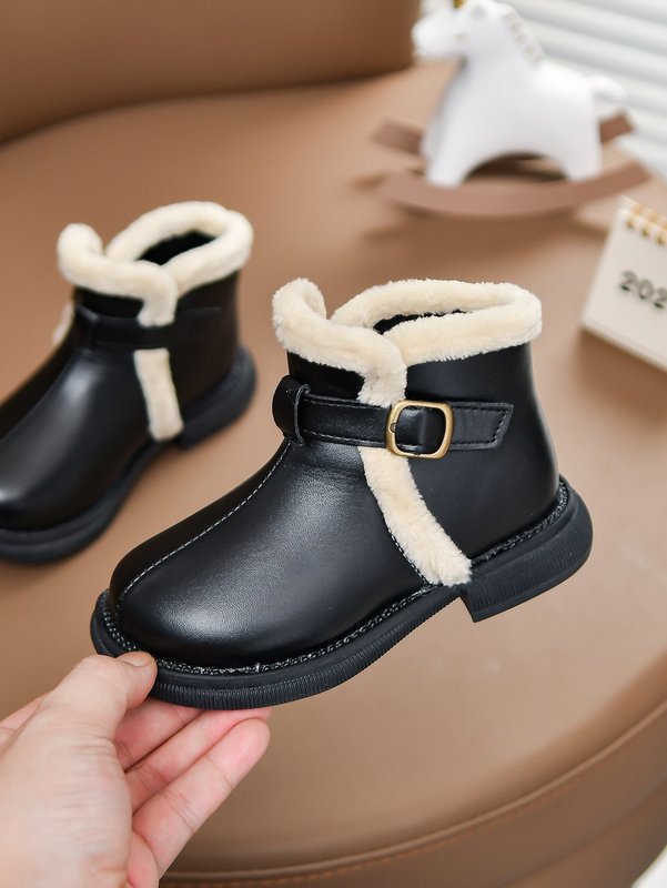 Boys Fluffy Trim Buckle Boots SHE