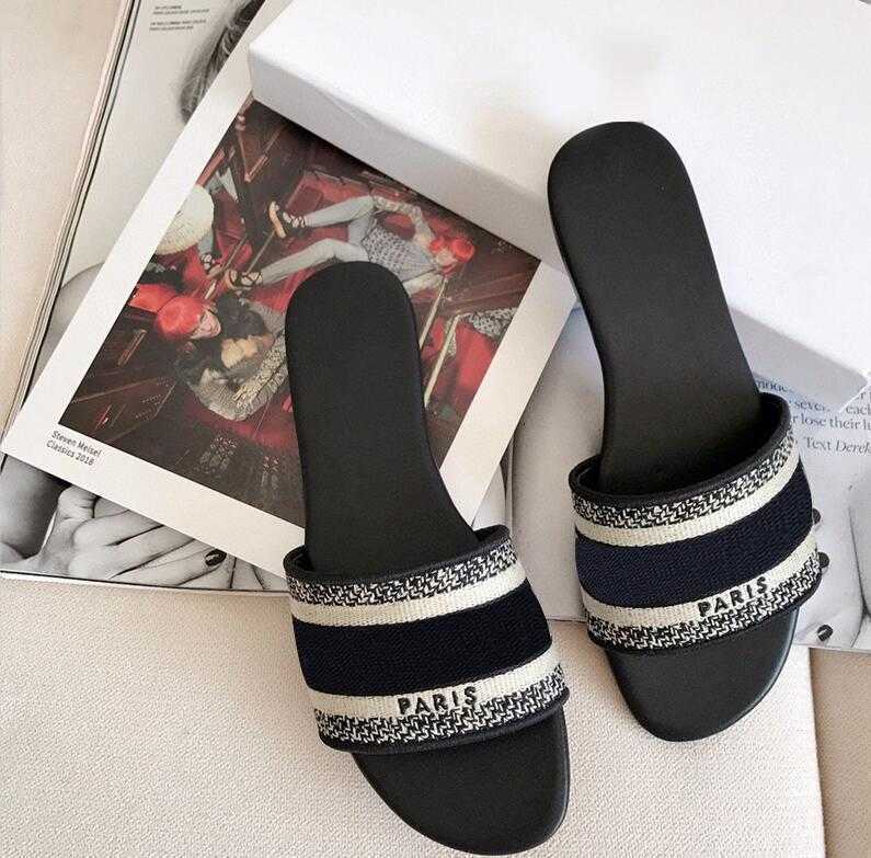 2022 Designer Leather Women's Sandals Summer Flat Slippers Fashion Beach Women's Head Rainbow, Shoe box
2022 Designer Leather Women's Sandals Summer Flat Slippers Fashion Beach Women's Head Rainbow, Shoe box