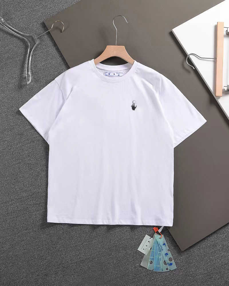 designer 2021 Men' summer men and women' cotton T shirt loose couple Italian style simple skull hip hop short sleeve
designer 2021 Men' summer men and women' cotton T shirt loose couple Italian style simple skull hip hop short sleeve