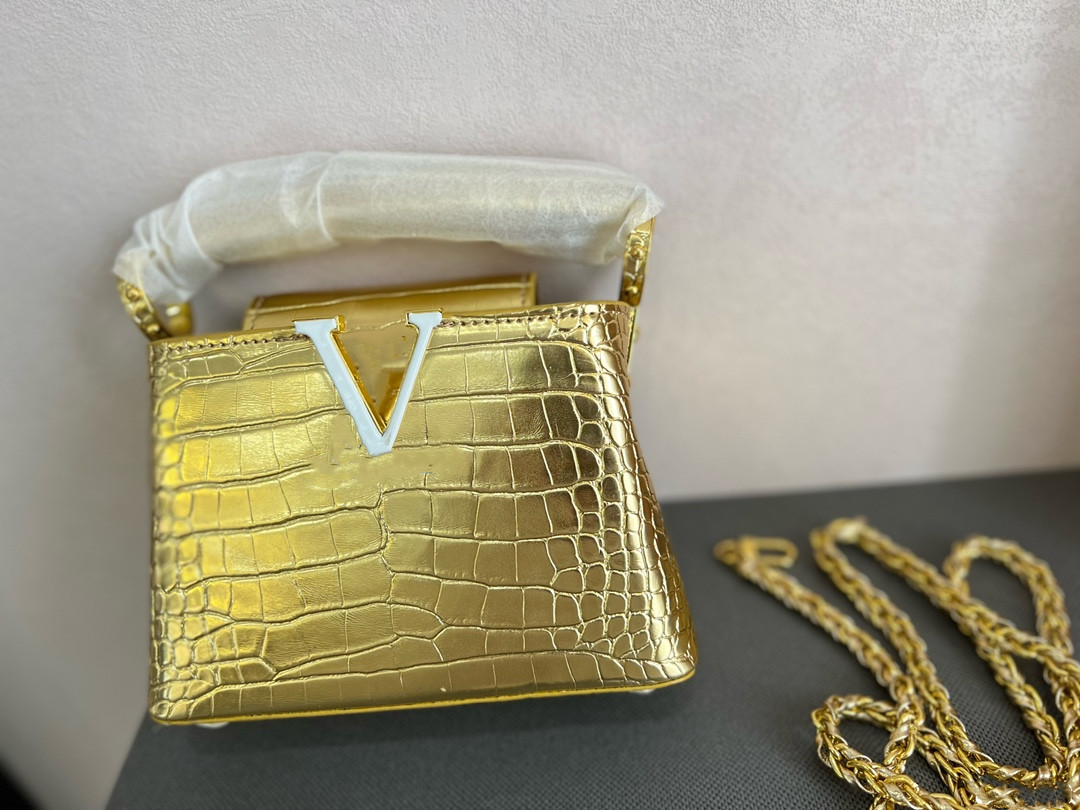 Designers Luxury Bags For Womens Louiseity 1 Viutonity Handbags LVS Crossbody Shoulder The Tote Bag multicolour Capacity Versatile 7A High Quality wallet 53C3, You can look more picture
Designers Luxury Bags For Womens Louiseity 1 Viutonity Handbags LVS Crossbody Shoulder The Tote Bag multicolour Capacity Versatile 7A High Quality wallet 53C3, You can look more picture