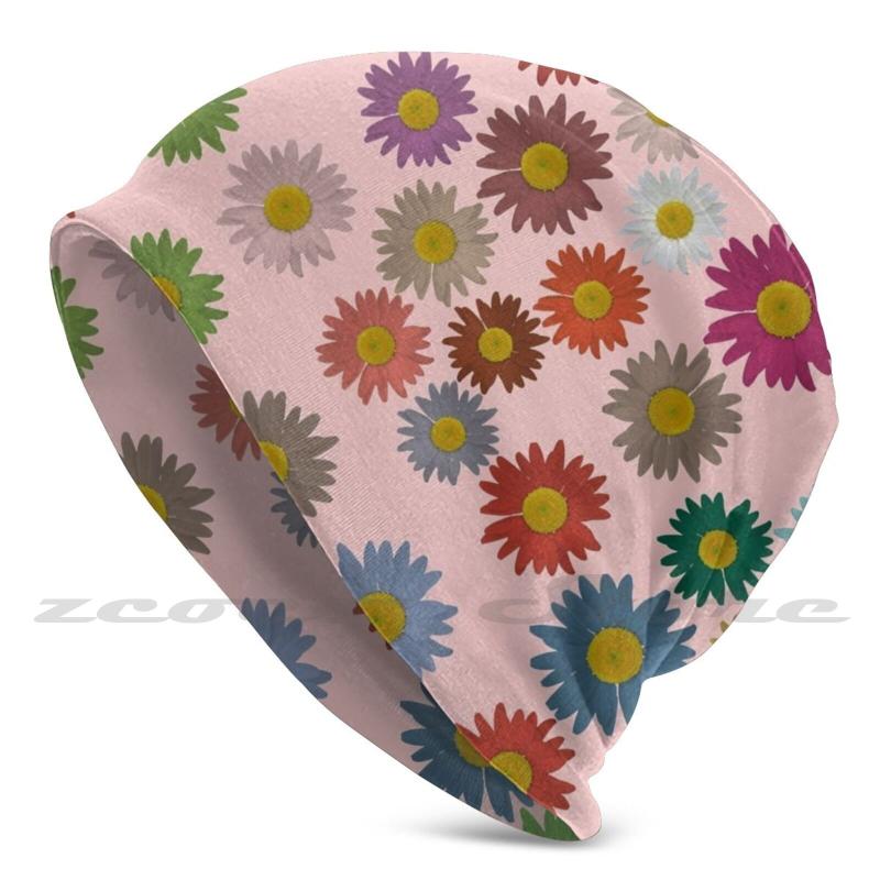 Berets Copie De Daisies On Ultra Violet Background Knit Hat Elastic Soft Personalized Pattern Present Cap Greenery Marguerite, Adult black mask
Berets Copie De Daisies On Ultra Violet Background Knit Hat Elastic Soft Personalized Pattern Present Cap Greenery Marguerite, Adult black mask