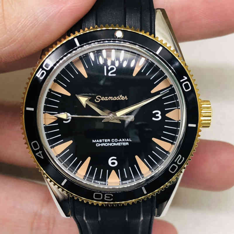 fashion watches for mens montre diamond movement Luxury designer Watch Fashion Women's Men's watch 62K1, Ghost room gold black glue 42mm
fashion watches for mens montre diamond movement Luxury designer Watch Fashion Women's Men's watch 62K1, Ghost room gold black glue 42mm