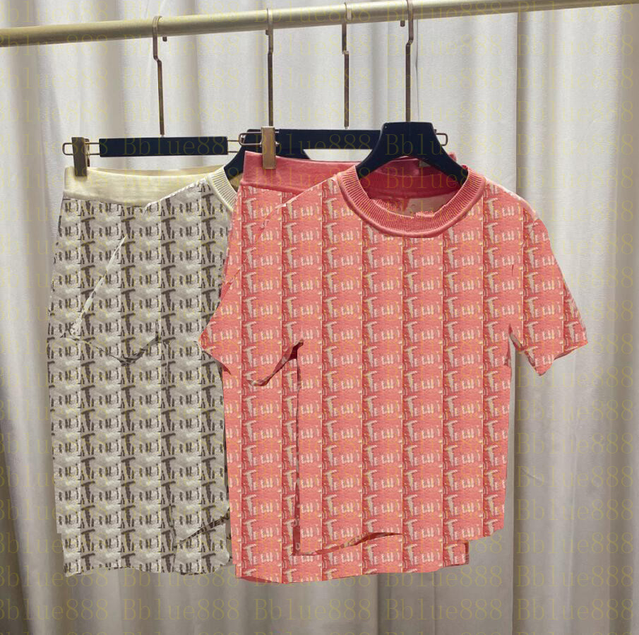 Women Girls dress Knitted Tops T-Shirts Skirt Suits Luxury Jewelry Prints Curved Beads and Strong Elasticity Two Piece Dress 615, Customize
Women Girls dress Knitted Tops T-Shirts Skirt Suits Luxury Jewelry Prints Curved Beads and Strong Elasticity Two Piece Dress 615, Customize